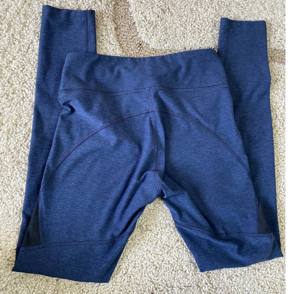 Outdoor Voices two tone leggings size S - Picture 7 of 7